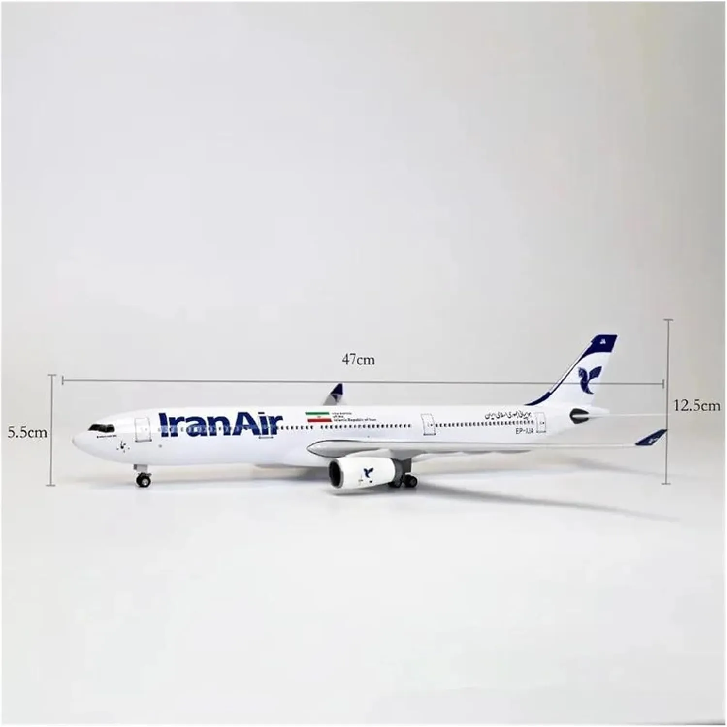 1/135 for Airplane Scale Iran Airbus 330 Model Plane Resin Diecast Aircraft Model with Light and Wheels for Collection(No loght)