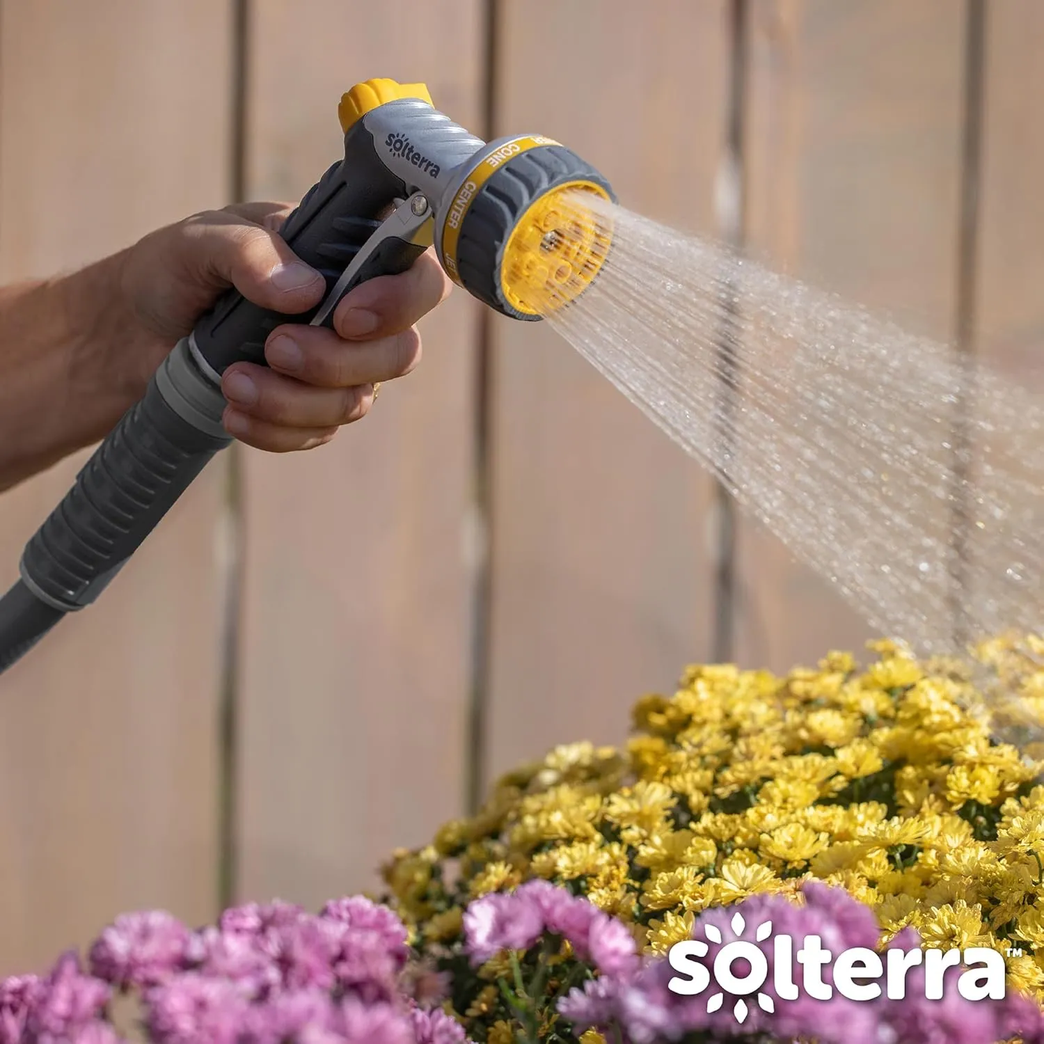 8-Pattern Garden Hose Nozzle with Front Trigger