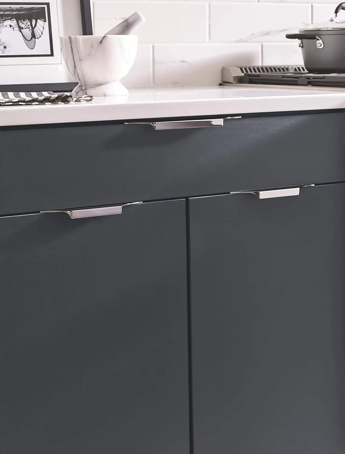 Amerock | Cabinet Edge Pull | Polished Chrome | 6-9/16 inch (167 mm) Center to Center | Extent | 1 Pack | Drawer Pull | Drawer Handle | Cabinet Hardware