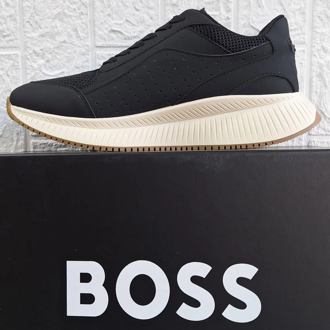 BOSS
