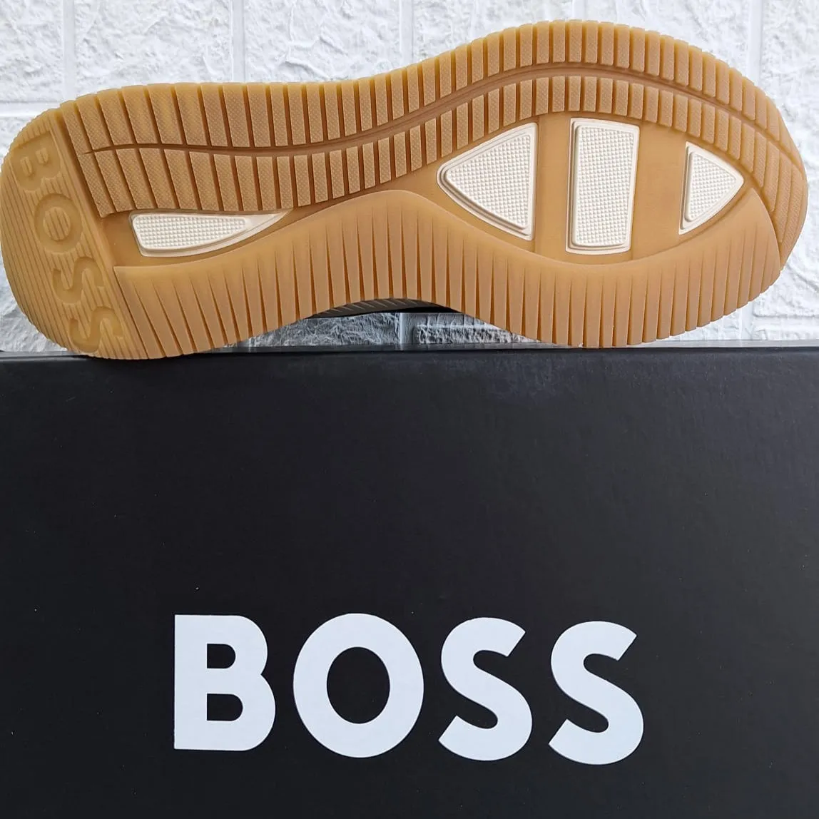 BOSS