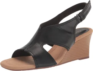 Clarks Women's Kyarra Aster Wedge Sandal