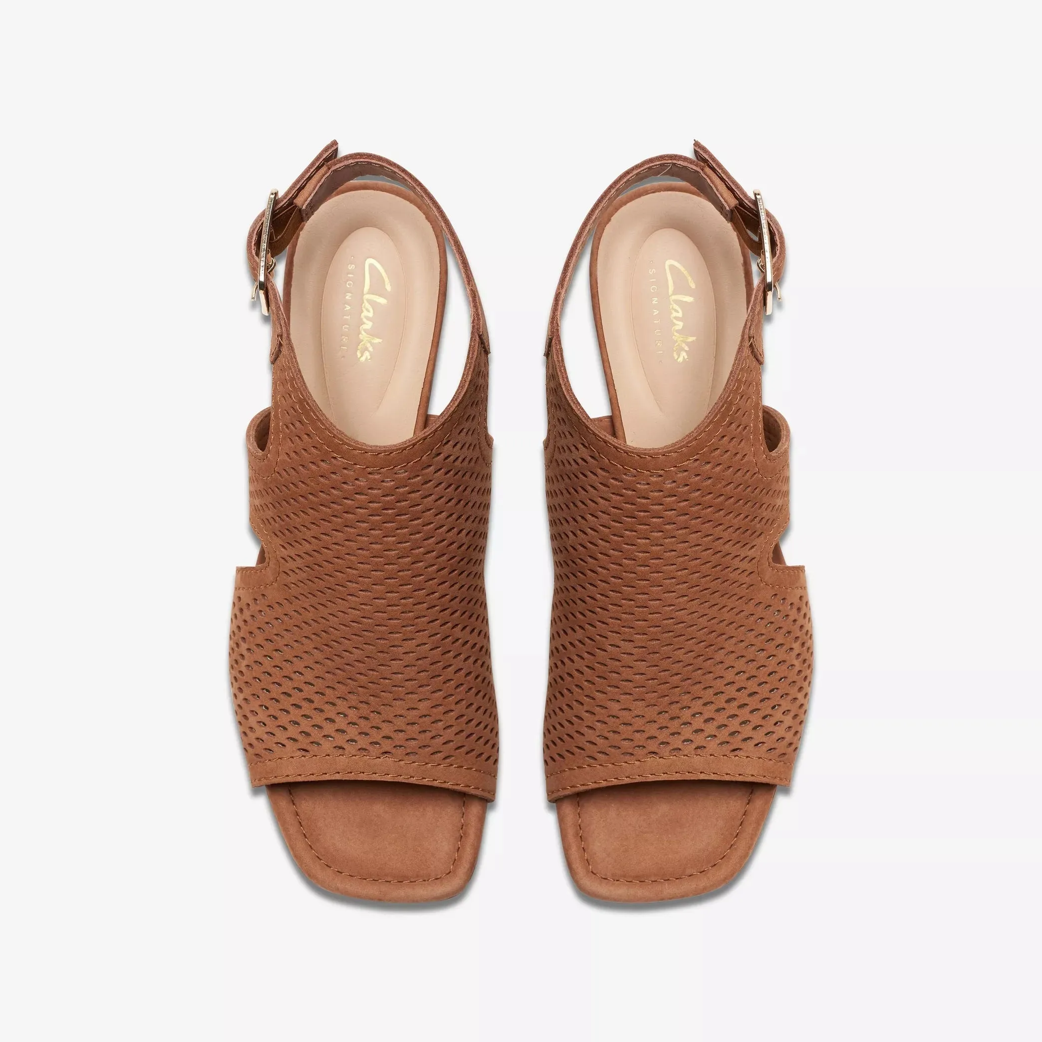 Clarks Women's Siara65 Flow Tan Nubuck 26176346