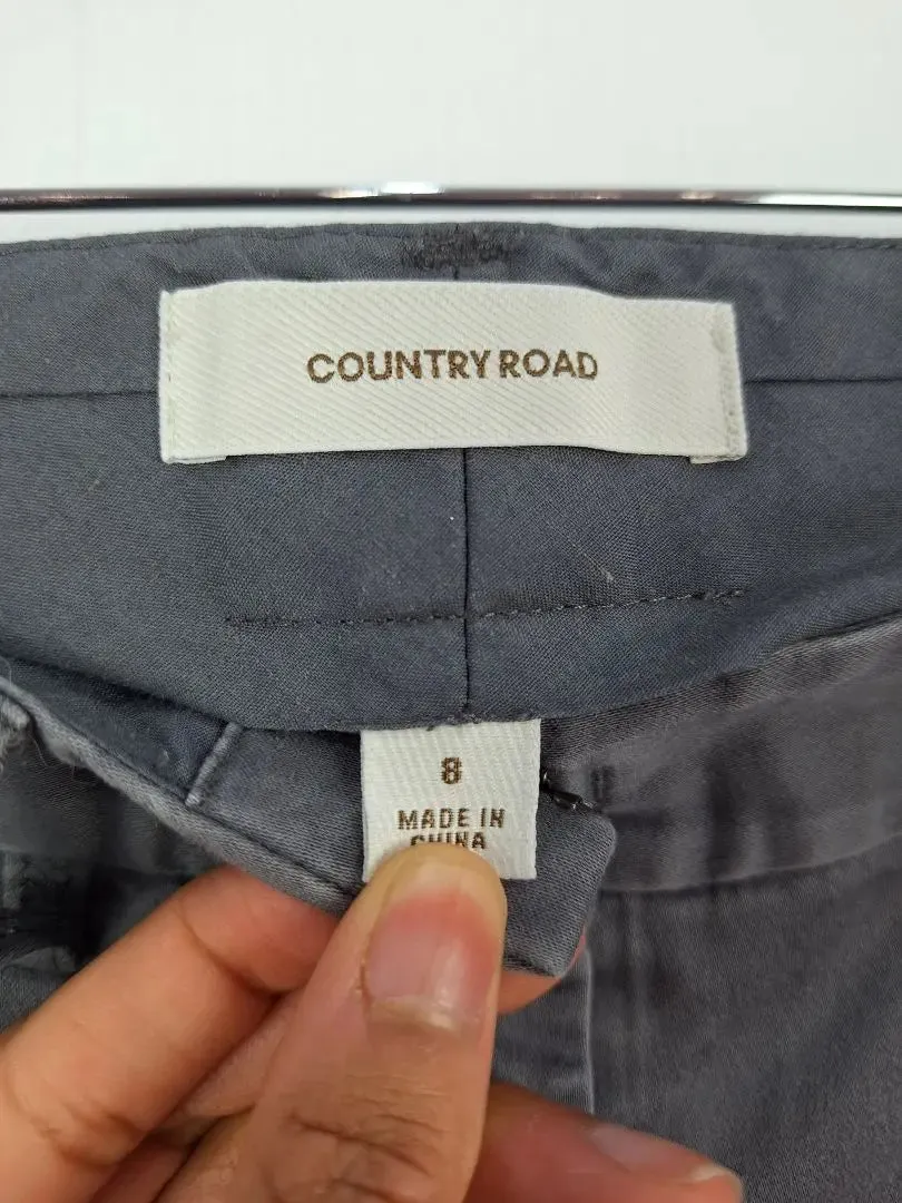 Country Road Sleek Charcoal Capri Pants Size 8