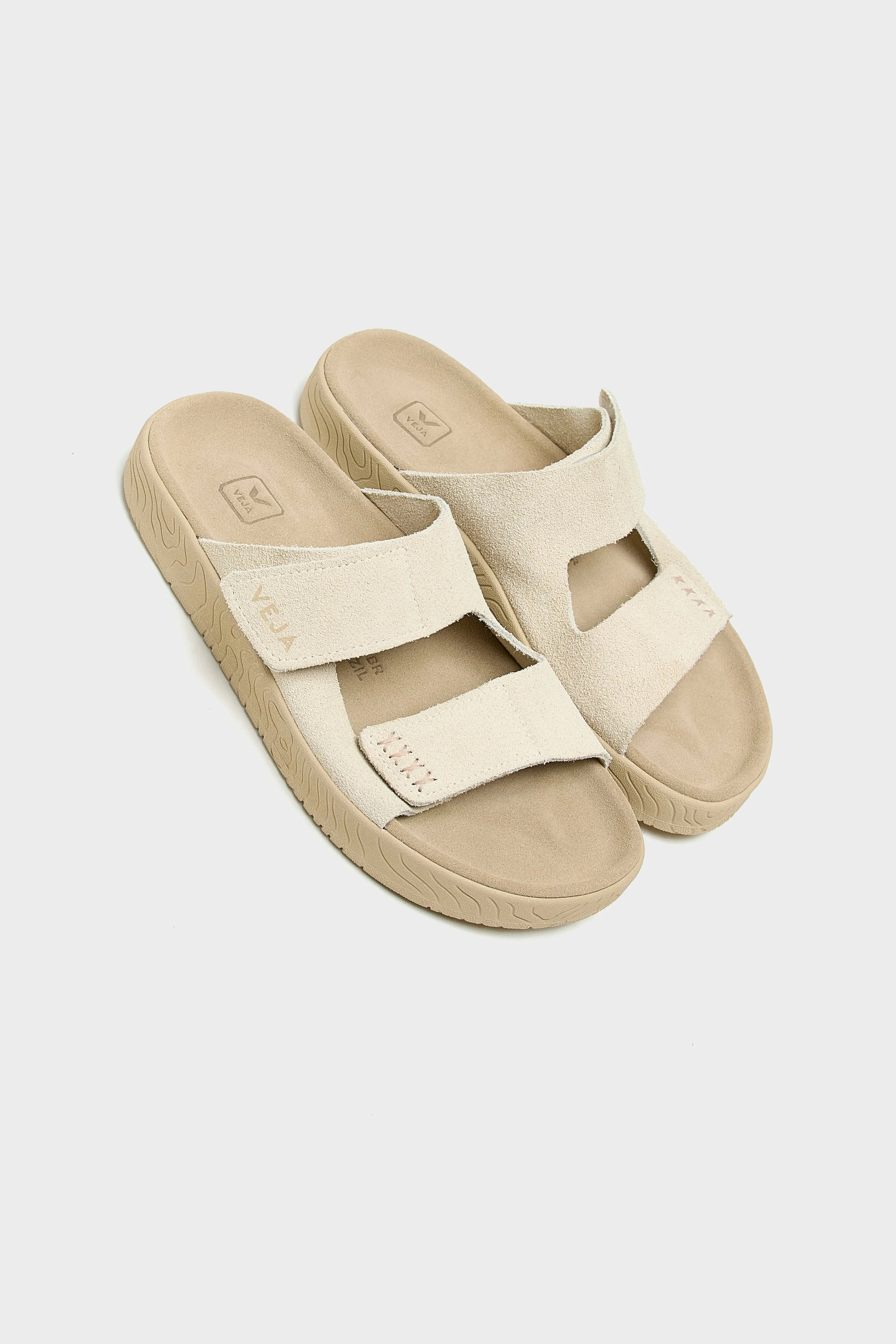 Etna for Women  (251 / W / ALMOND)