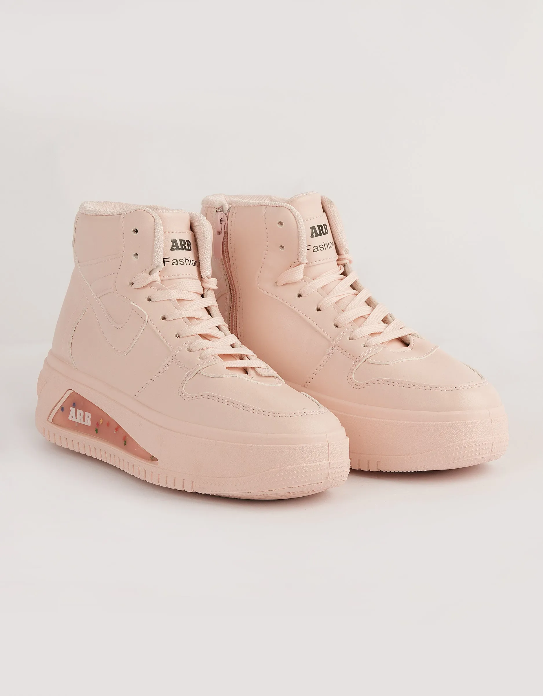 Femme Fit High Ankle Sneaker