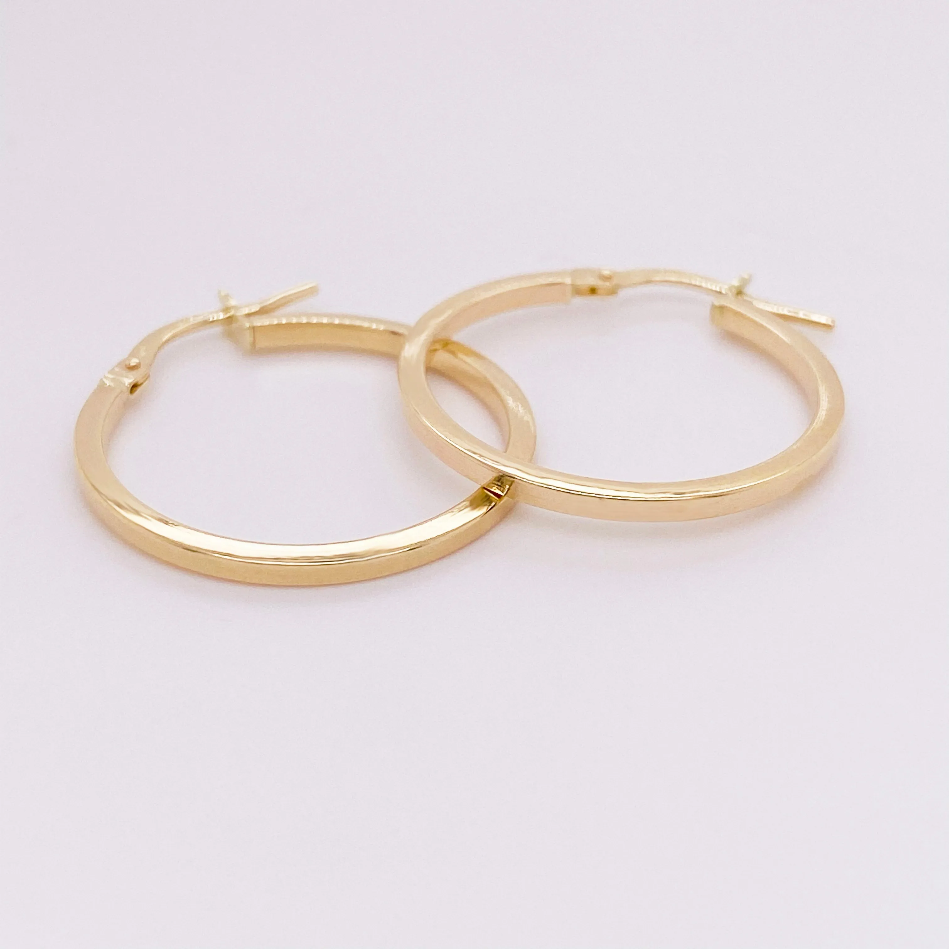 Flat Edge Polished Hoop Earrings