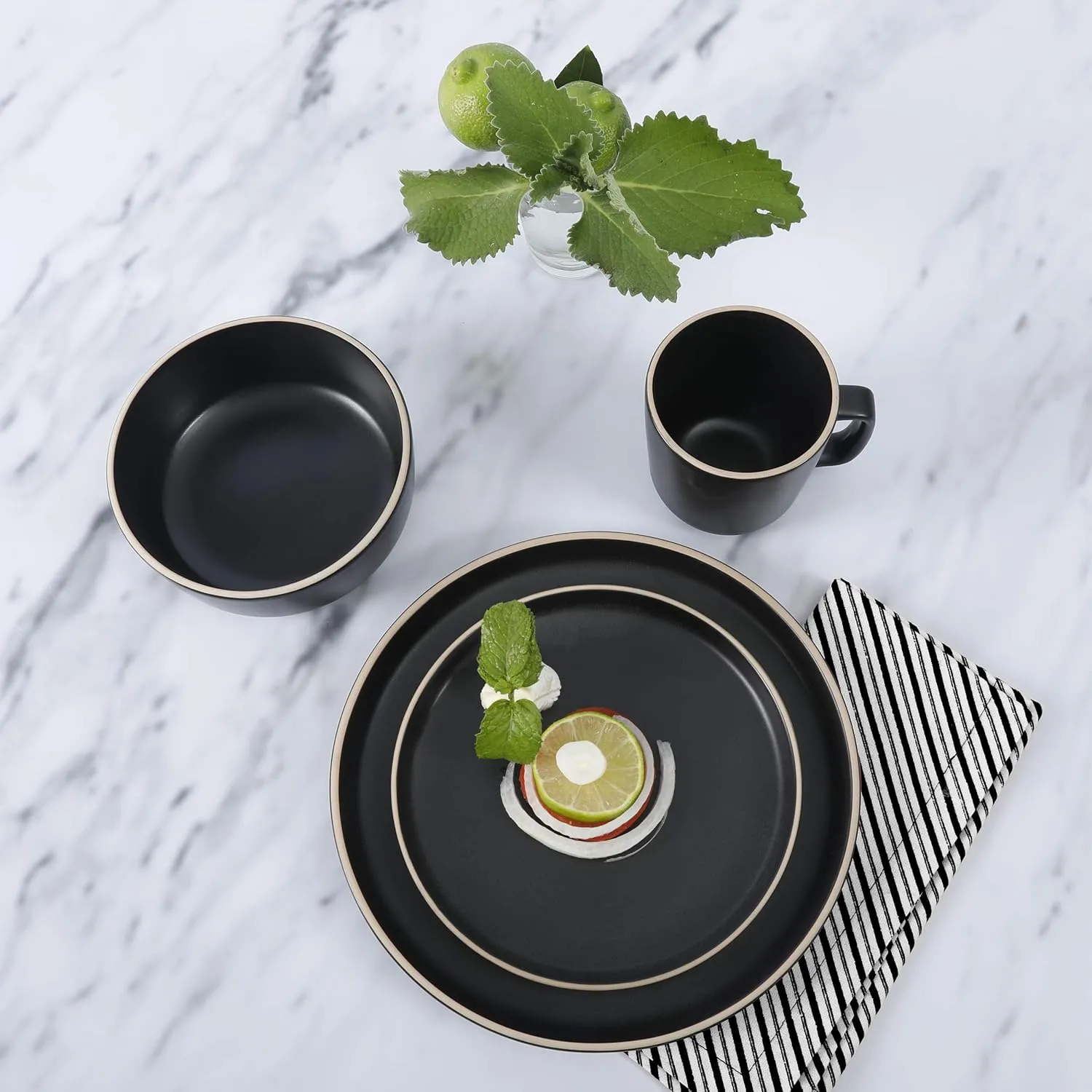 Gibson Home Zuma 16 Piece Round Kitchen Dinnerware Set, Dishes, Plates, Bowls, Mugs, Service for 4, Matte Stoneware, Black