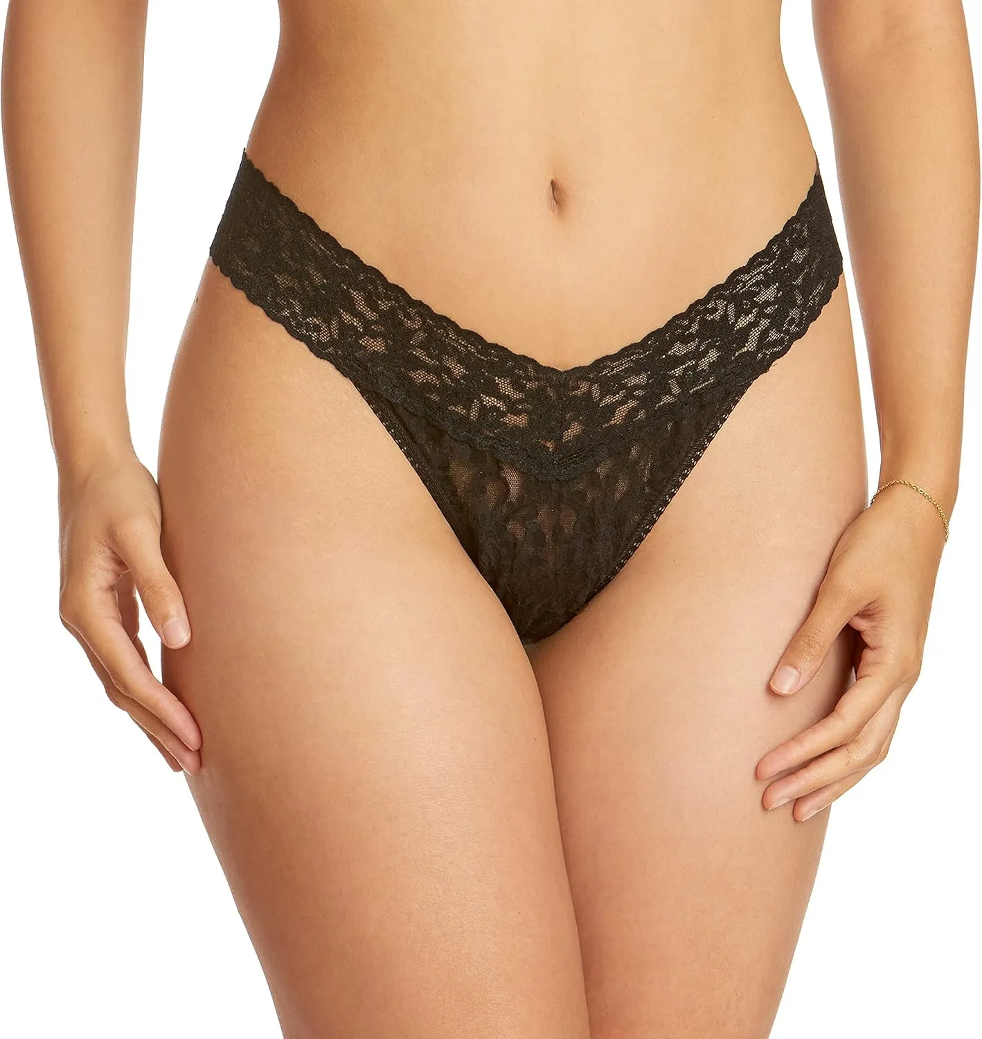 hanky panky, Signature Lace Low Rise Thong 3 Pack, One Size fits 2-12