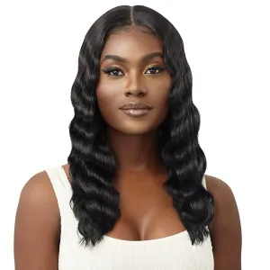 Outre Sleek Lay Part Synthetic Lace Front Wig - APOLIA (DRFF2/CINSP)