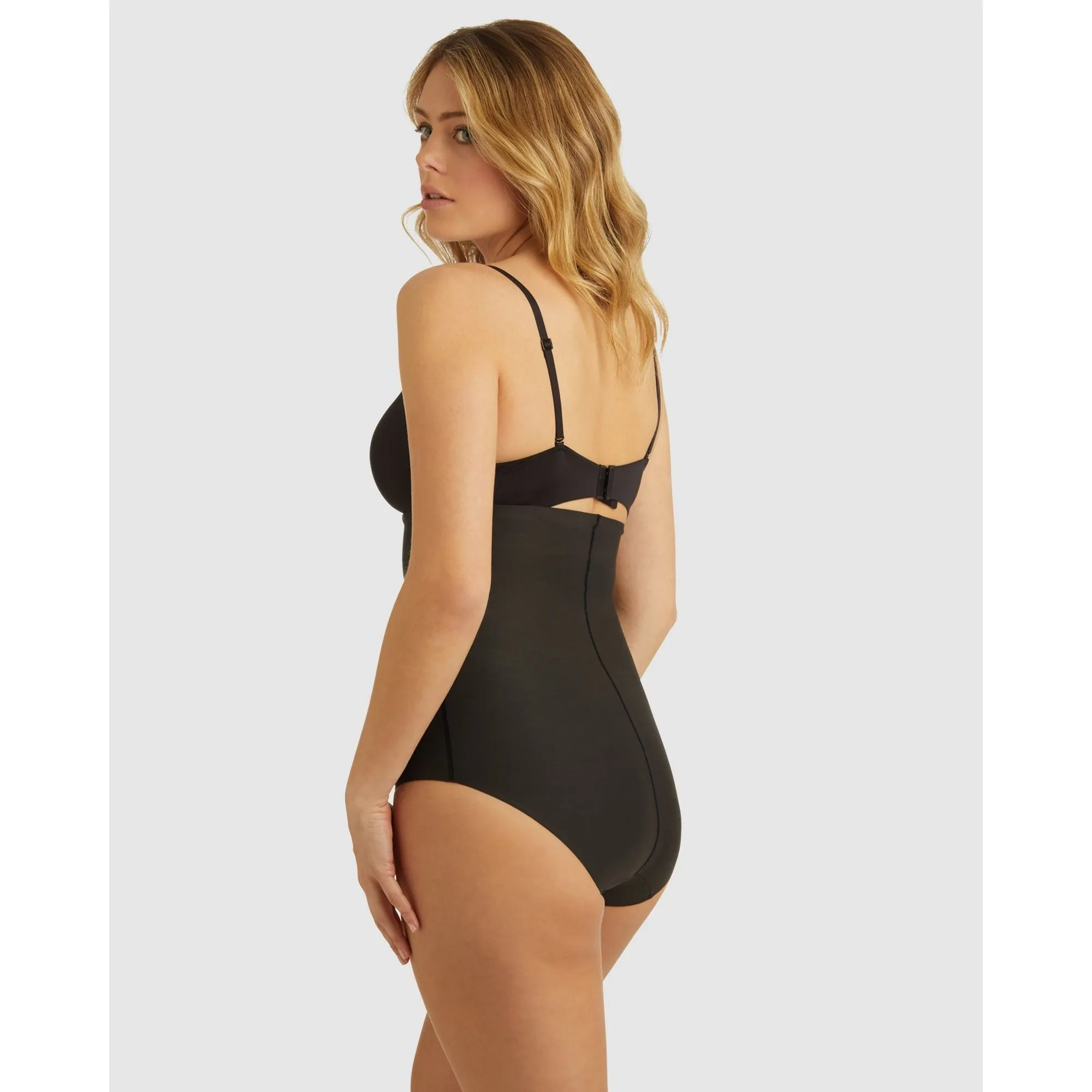 Sleek Essentials Ultra High Waist Shaping Brief