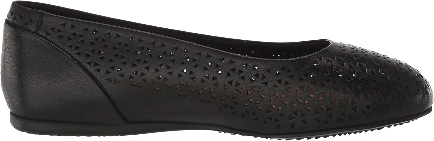 SoftWalk Women's Sonoma Mary Jane Flat