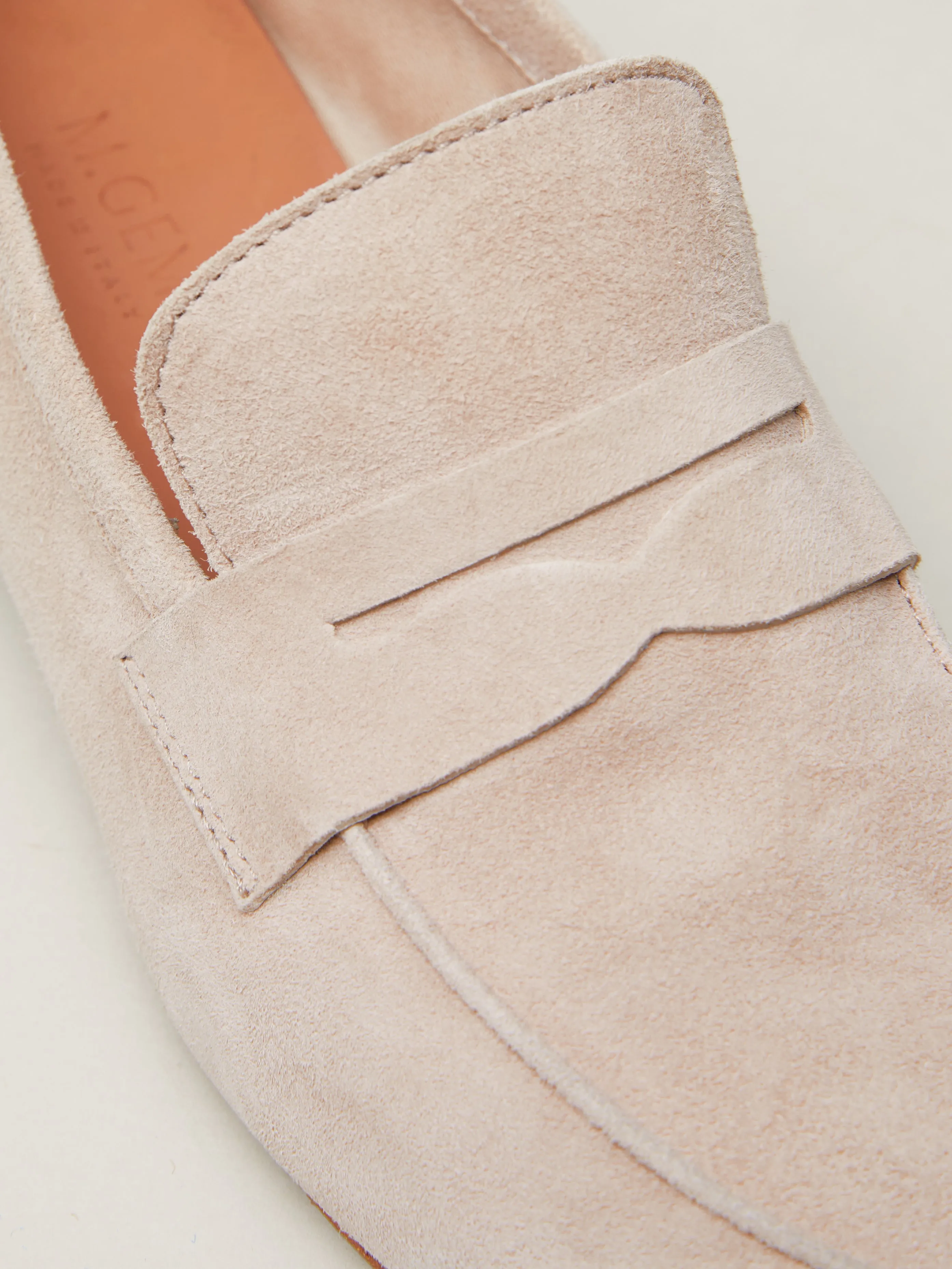 The Sacca Donna Suede