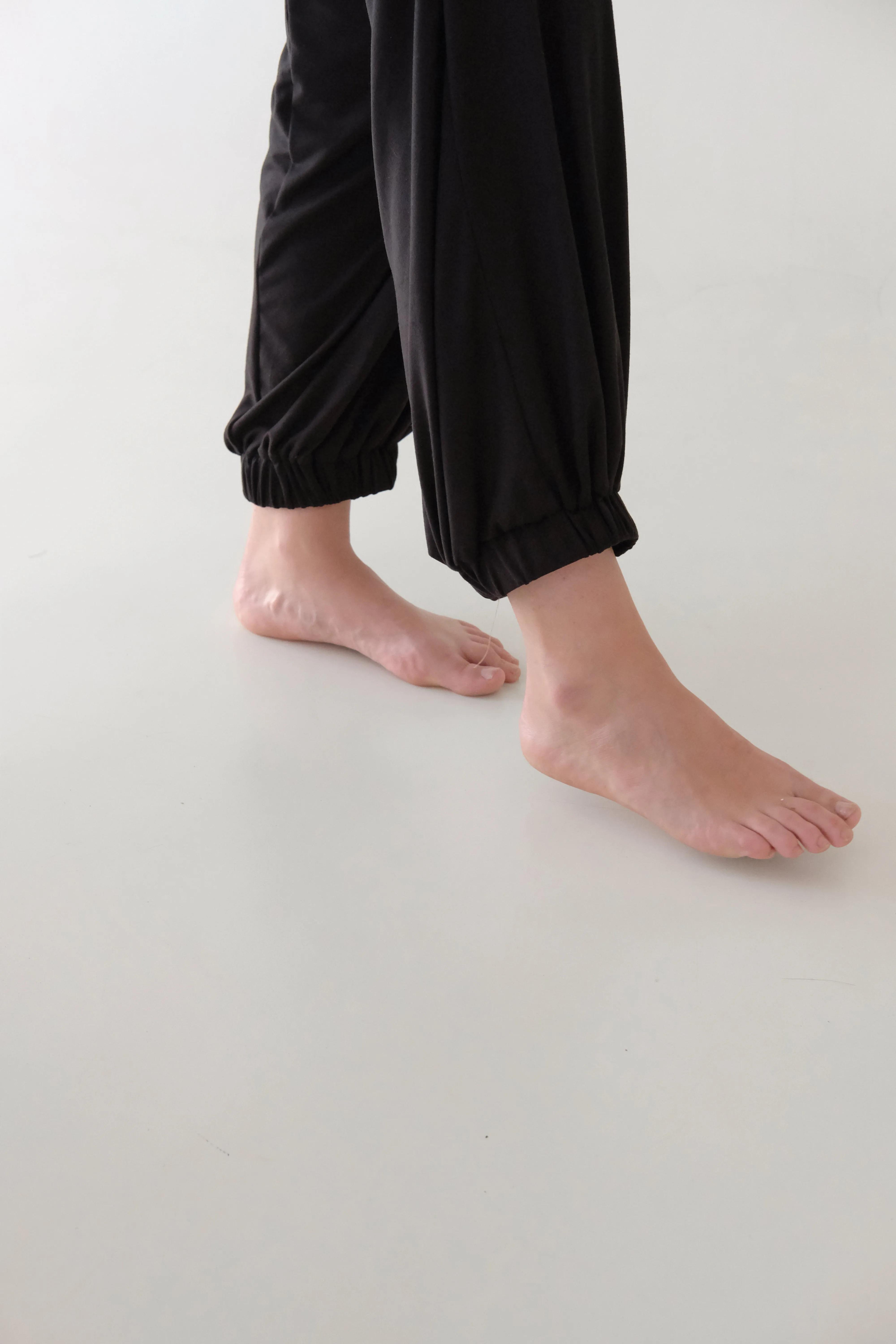 The SOFTEE BALLOON PANTS | Various Colors