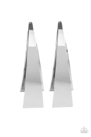 UNDERESTIMATED EDGE - SILVER SHINY HALF HOOP EARRINGS